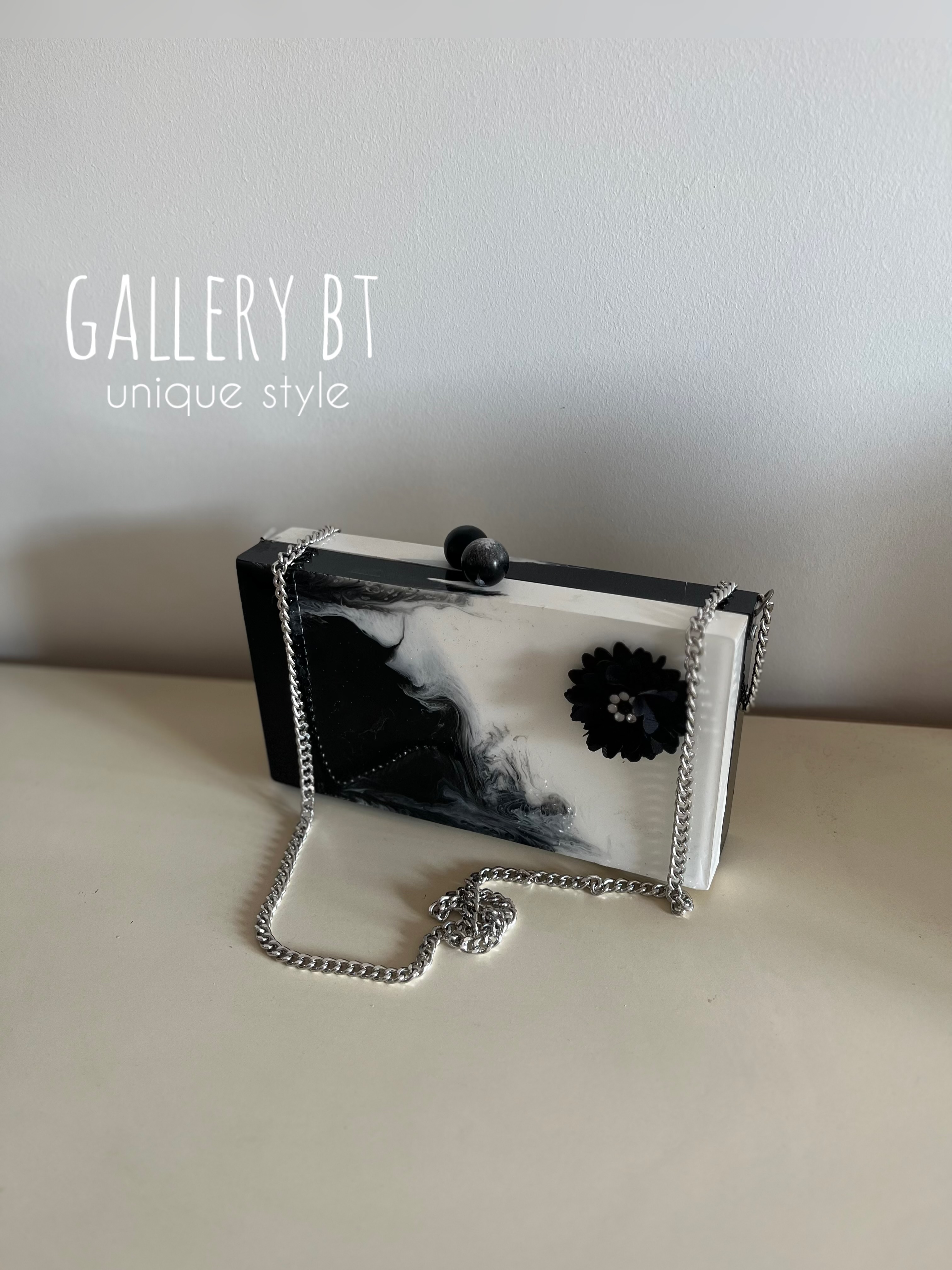 کیف رزین کار دست